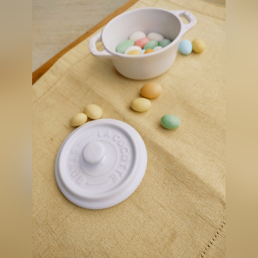 Staub La Cocotte White Ceramic Mini Dutch Oven Casserole Dish with Lid 8 oz New